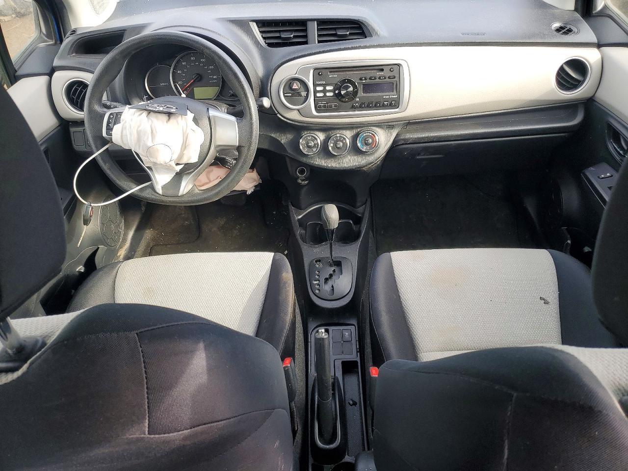 2012 Toyota Yaris le