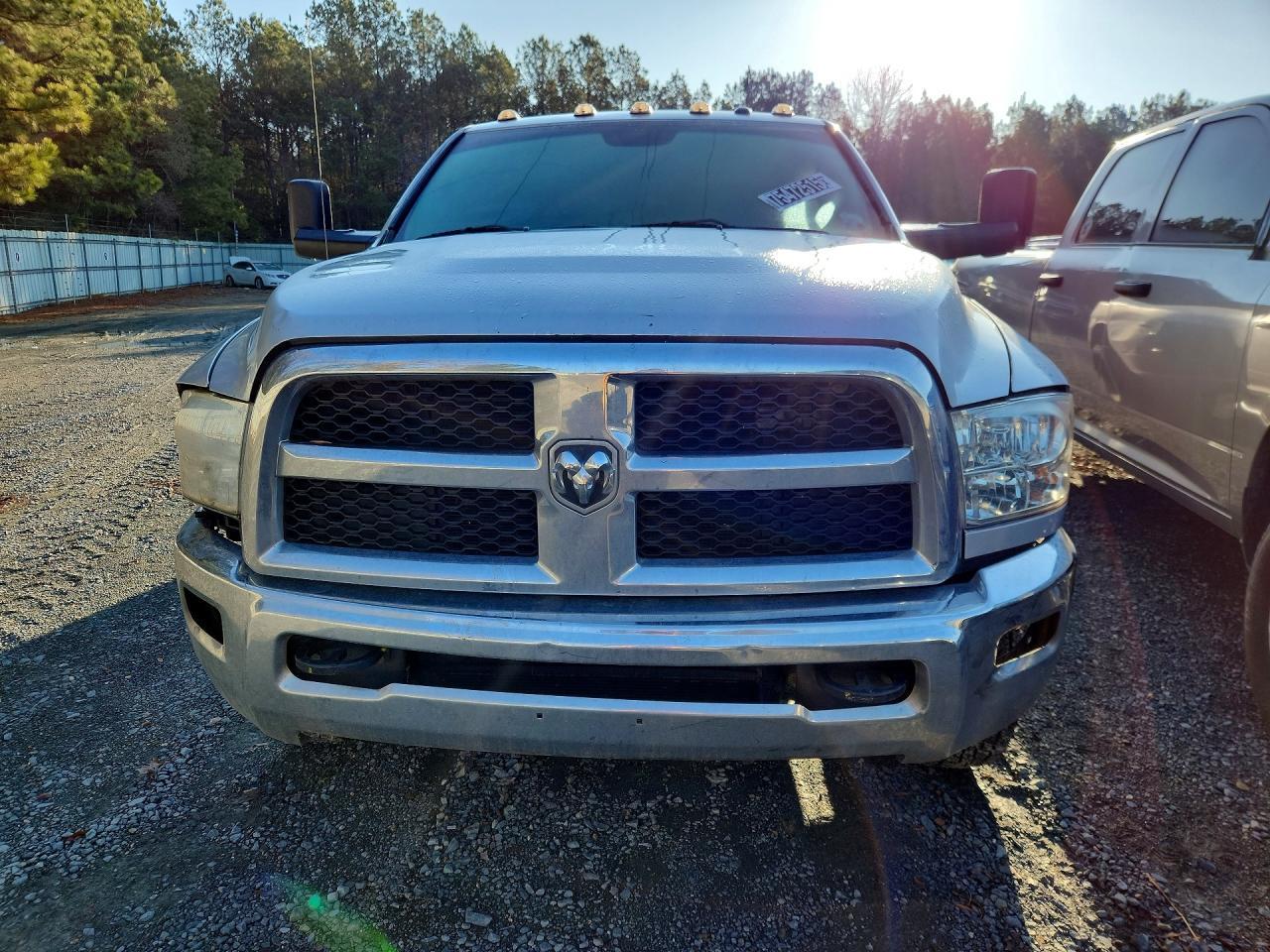 2018 Dodge RAM 3500 ST