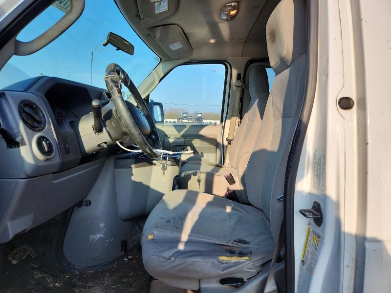 2010 Ford Econoline E350 Super Duty Wagon