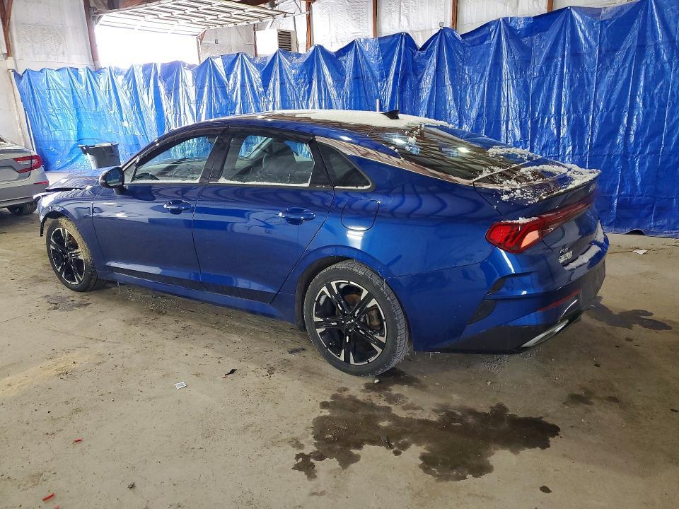 2022 KIA K5 gt Line