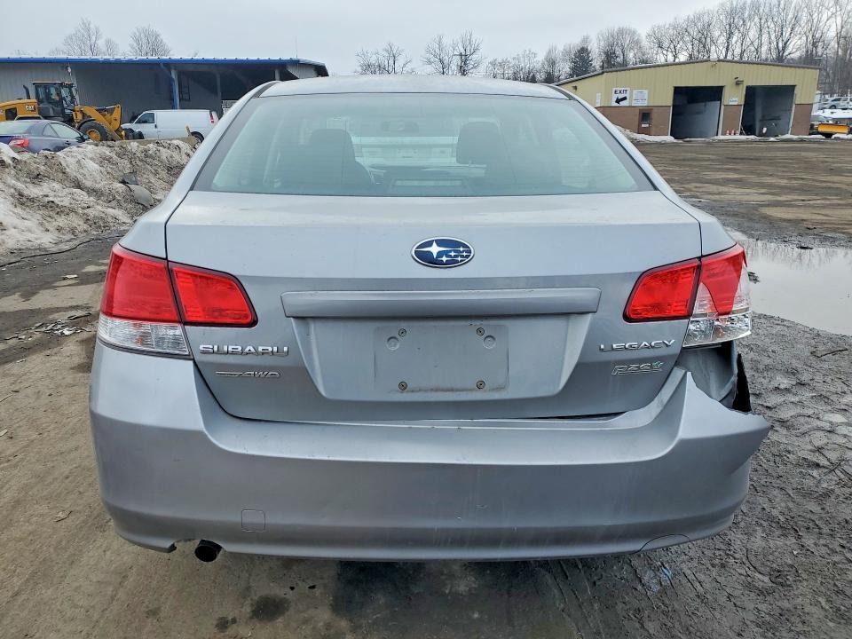 2011 Subaru Legacy 2.5i