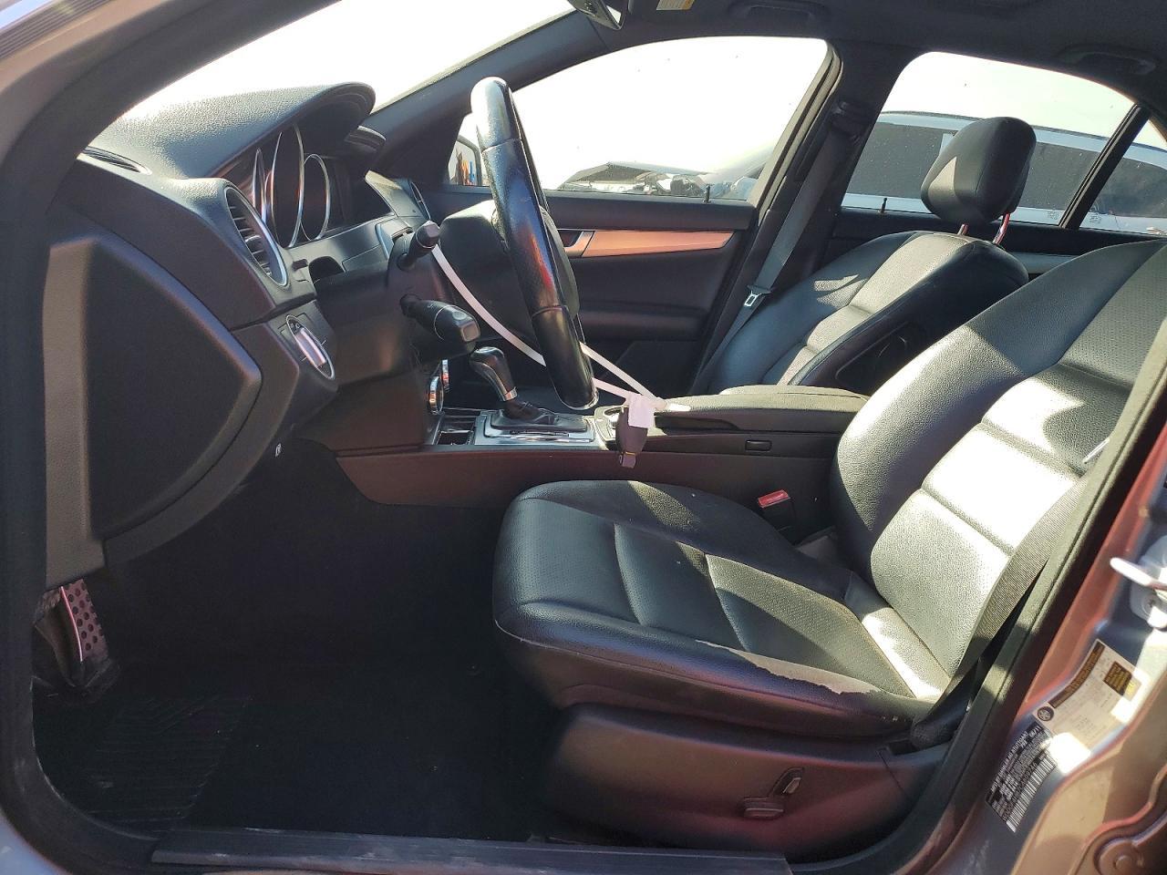 2012 Mercedes-Benz C 250