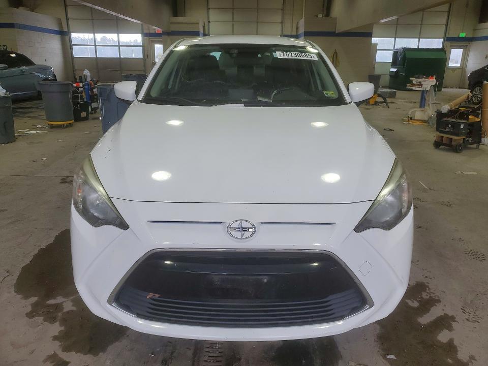 2016 Scion IA