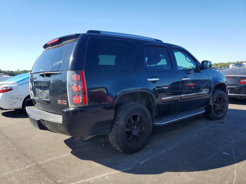 2011 GMC Yukon