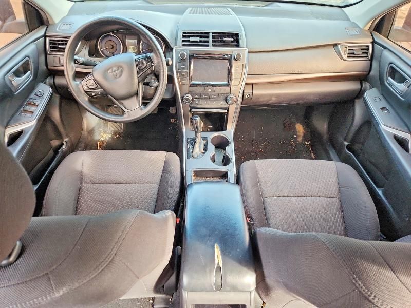 2016 Toyota Camry le