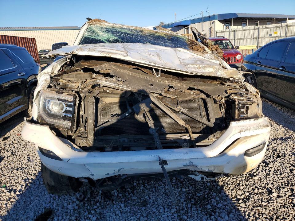 2018 GMC Sierra K1500 slt