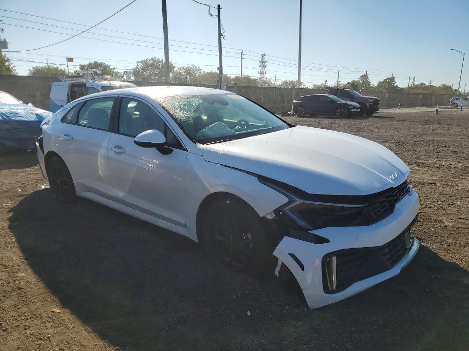 2025 KIA K5 lxs