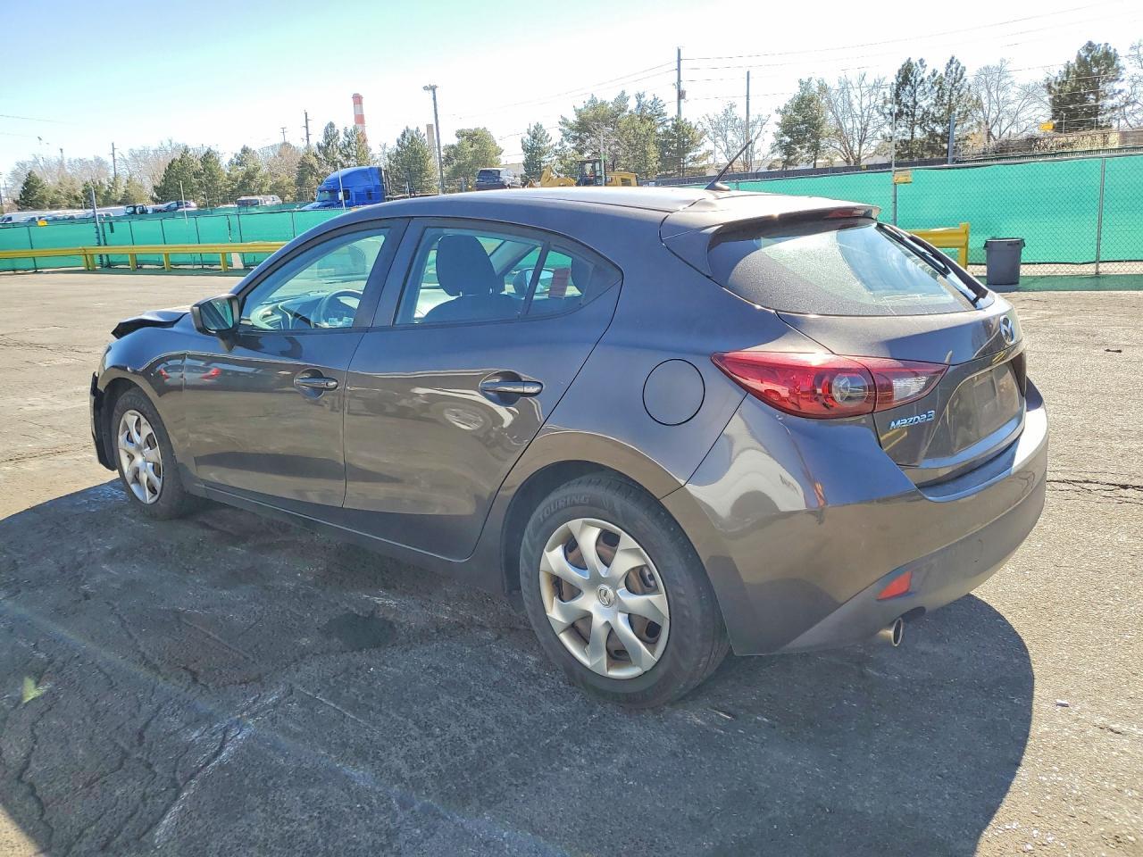 2015 Mazda 3 Sport