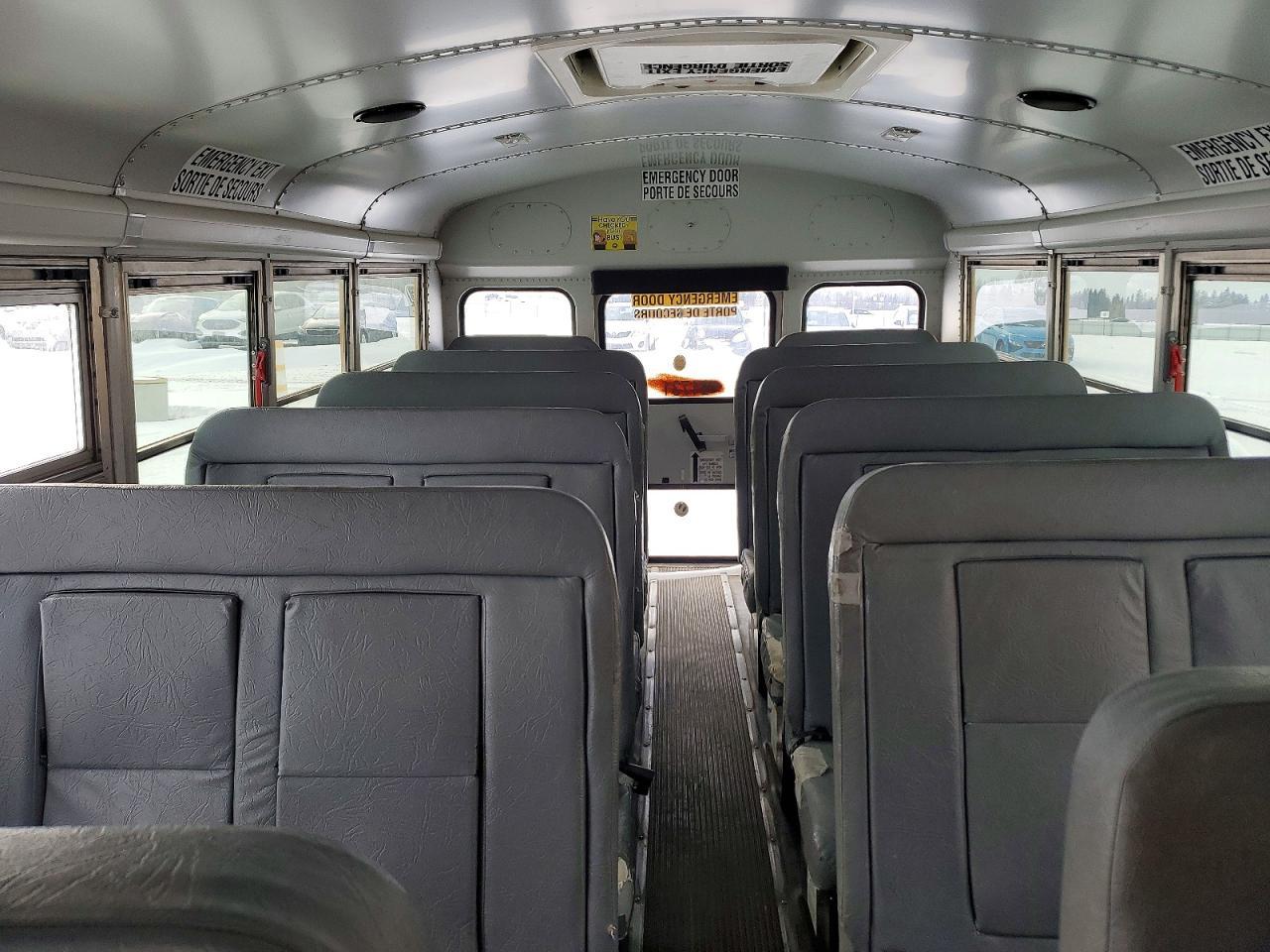 2011 Chevrolet 2011 Thomas Minotour G4500-School Bus