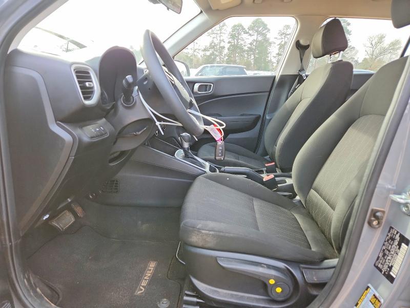 2022 Hyundai Venue se