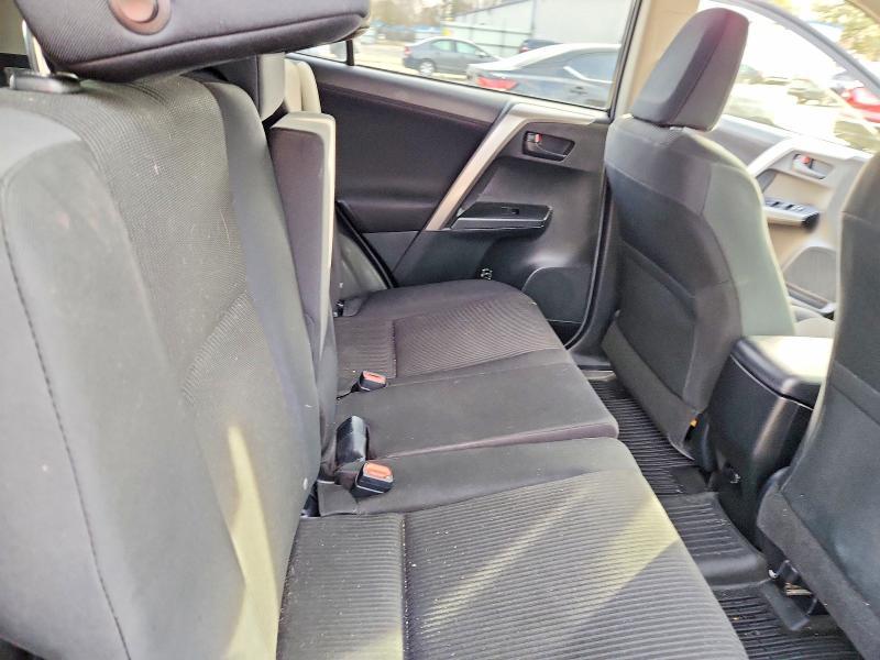 2017 Toyota Rav4 le
