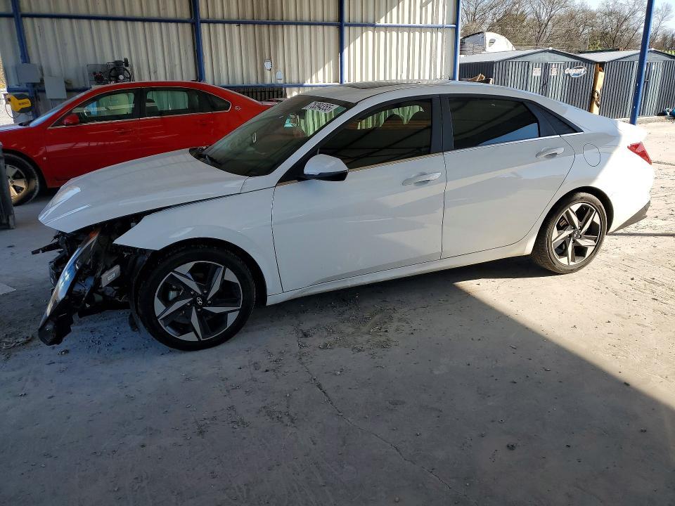 2023 Hyundai Elantra Limited