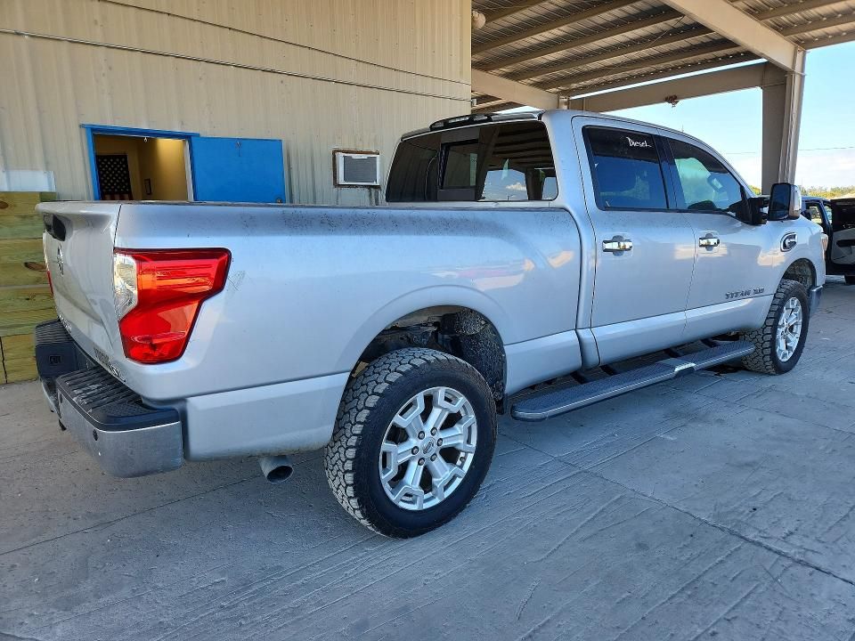 2016 Nissan Titan XD SL