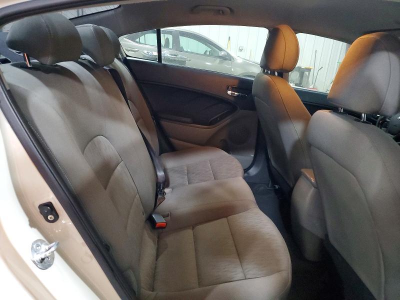 2015 KIA Forte lx
