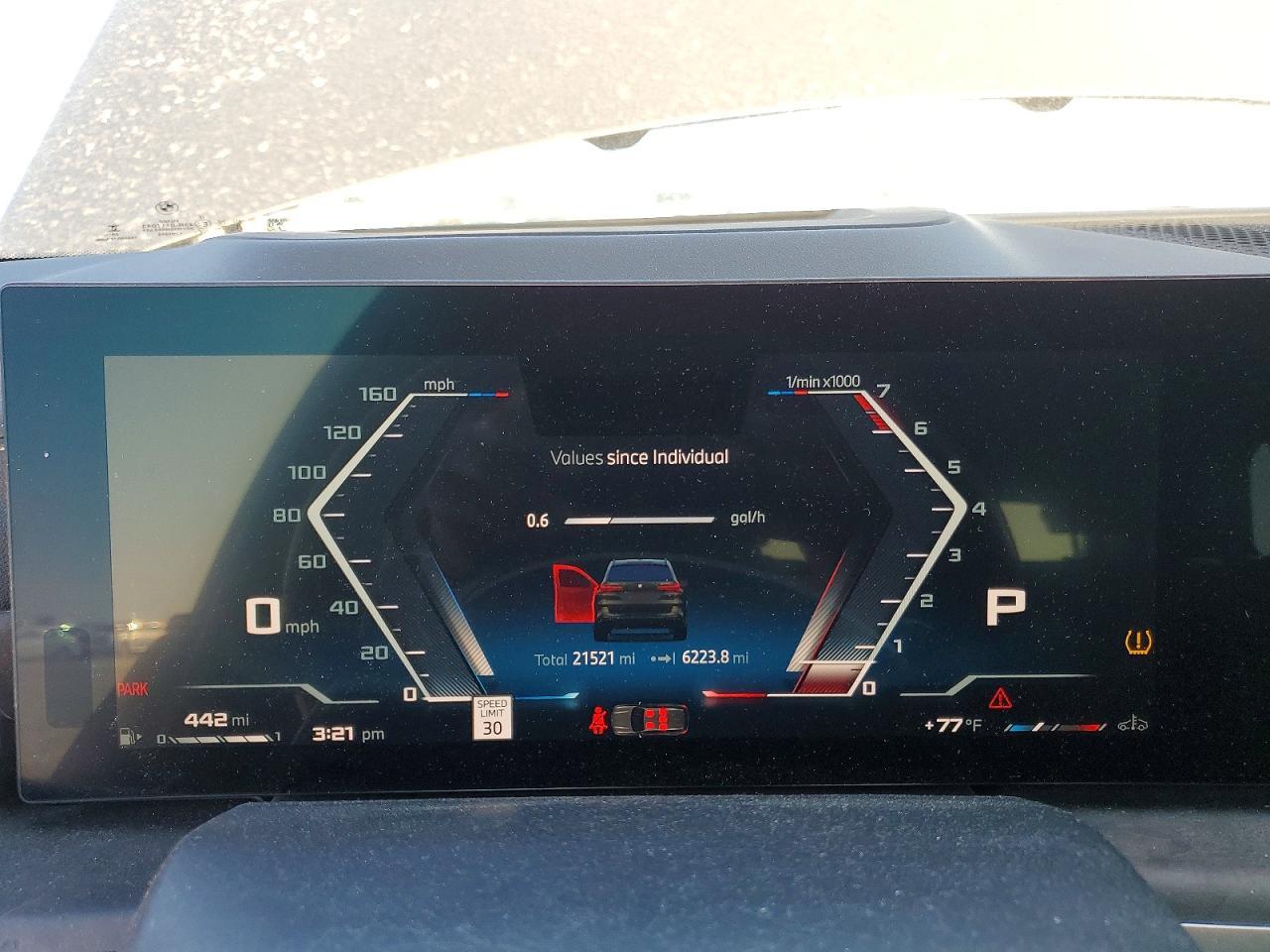 2025 BMW X5 M60i