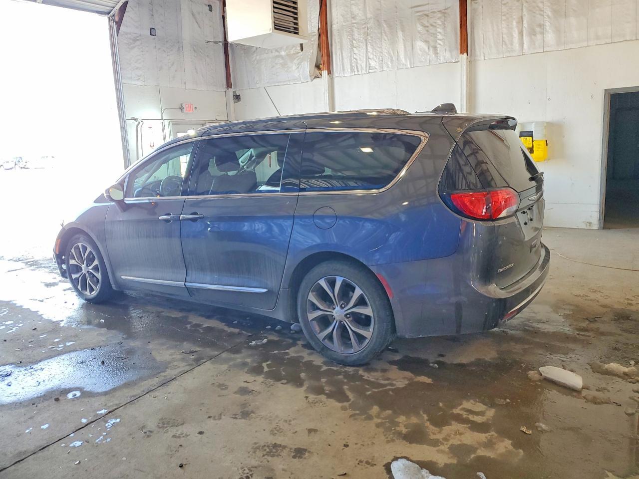 2018 Chrysler Pacifica Limited