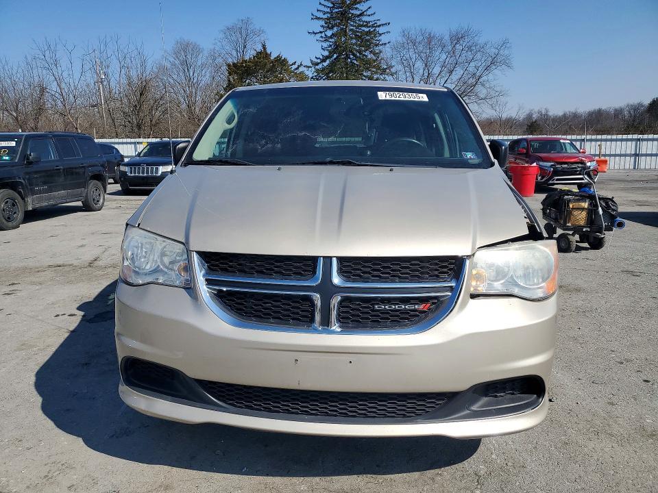 2014 Dodge Grand Caravan se
