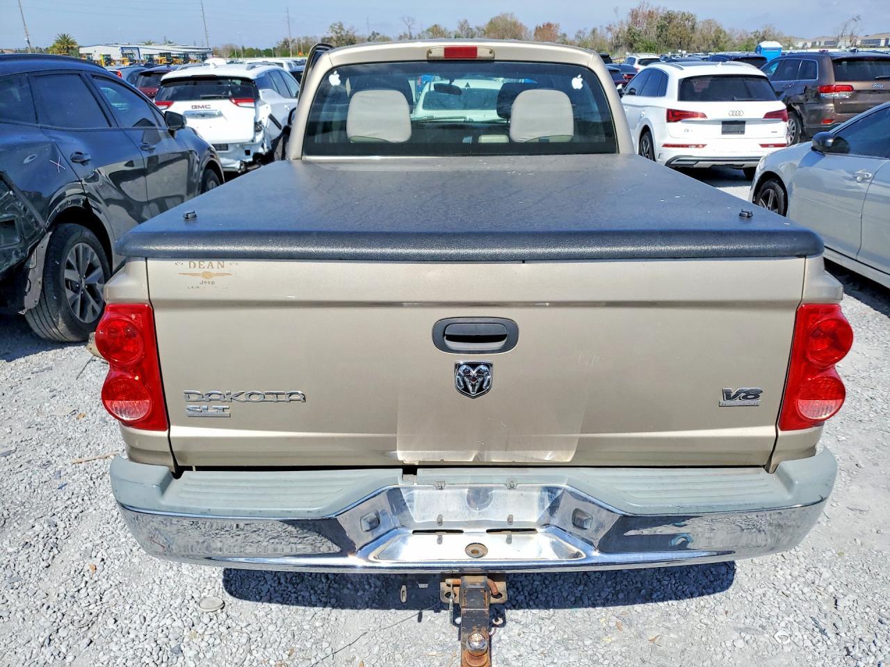 2005 Dodge Dakota Quad SLT