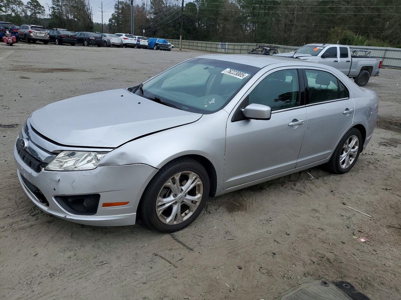 2012 Ford Fusion se
