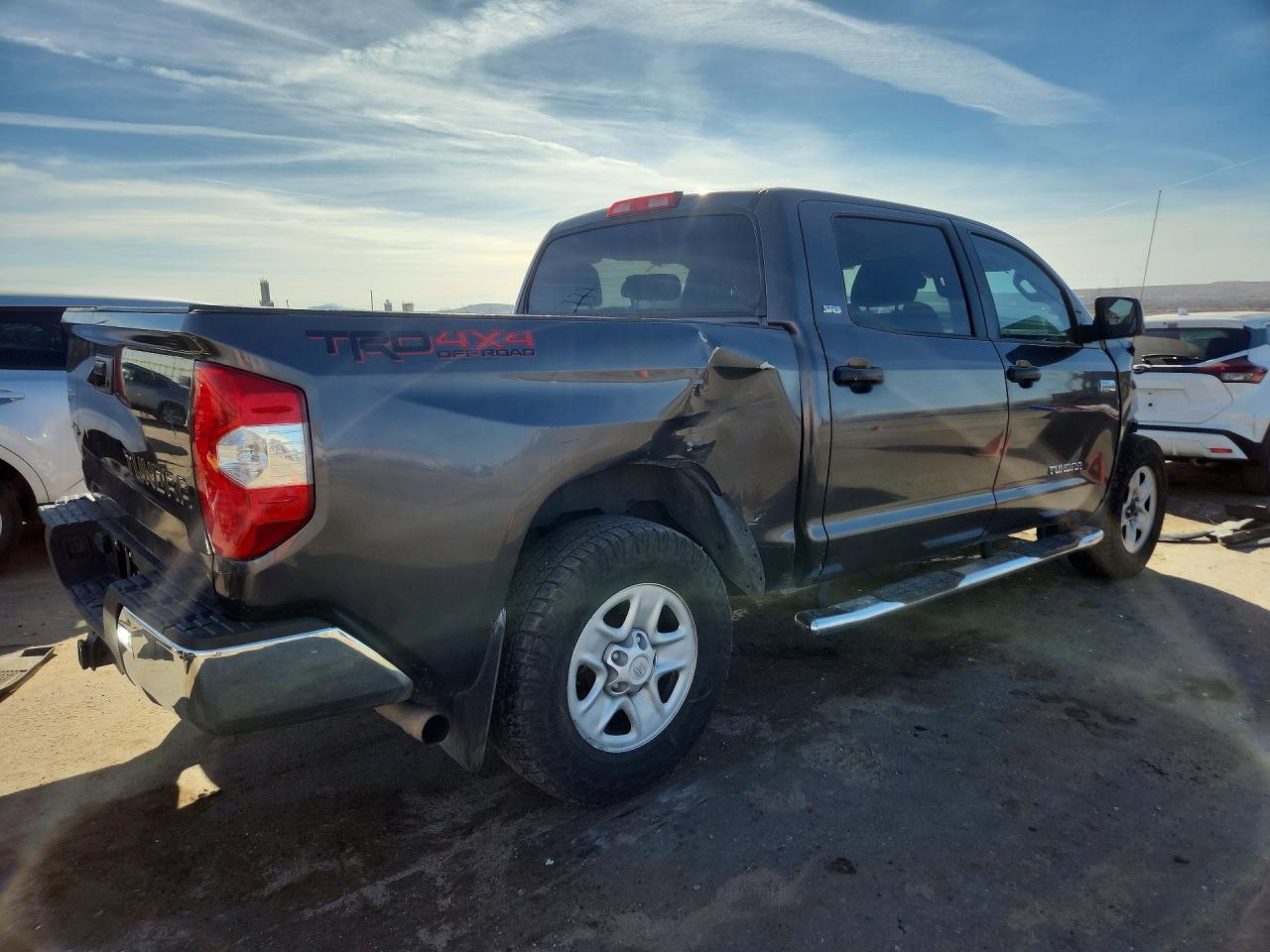 2018 Toyota Tundra SR5