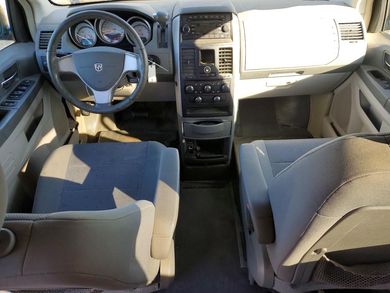 2009 Dodge Grand Caravan sxt