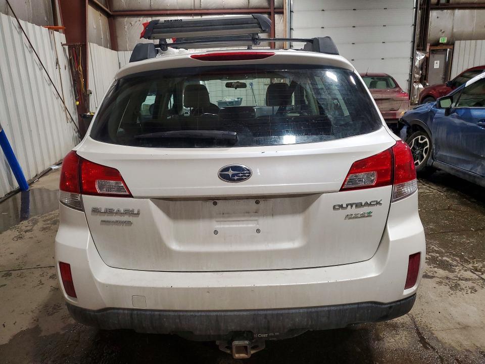2014 Subaru Outback 2.5i