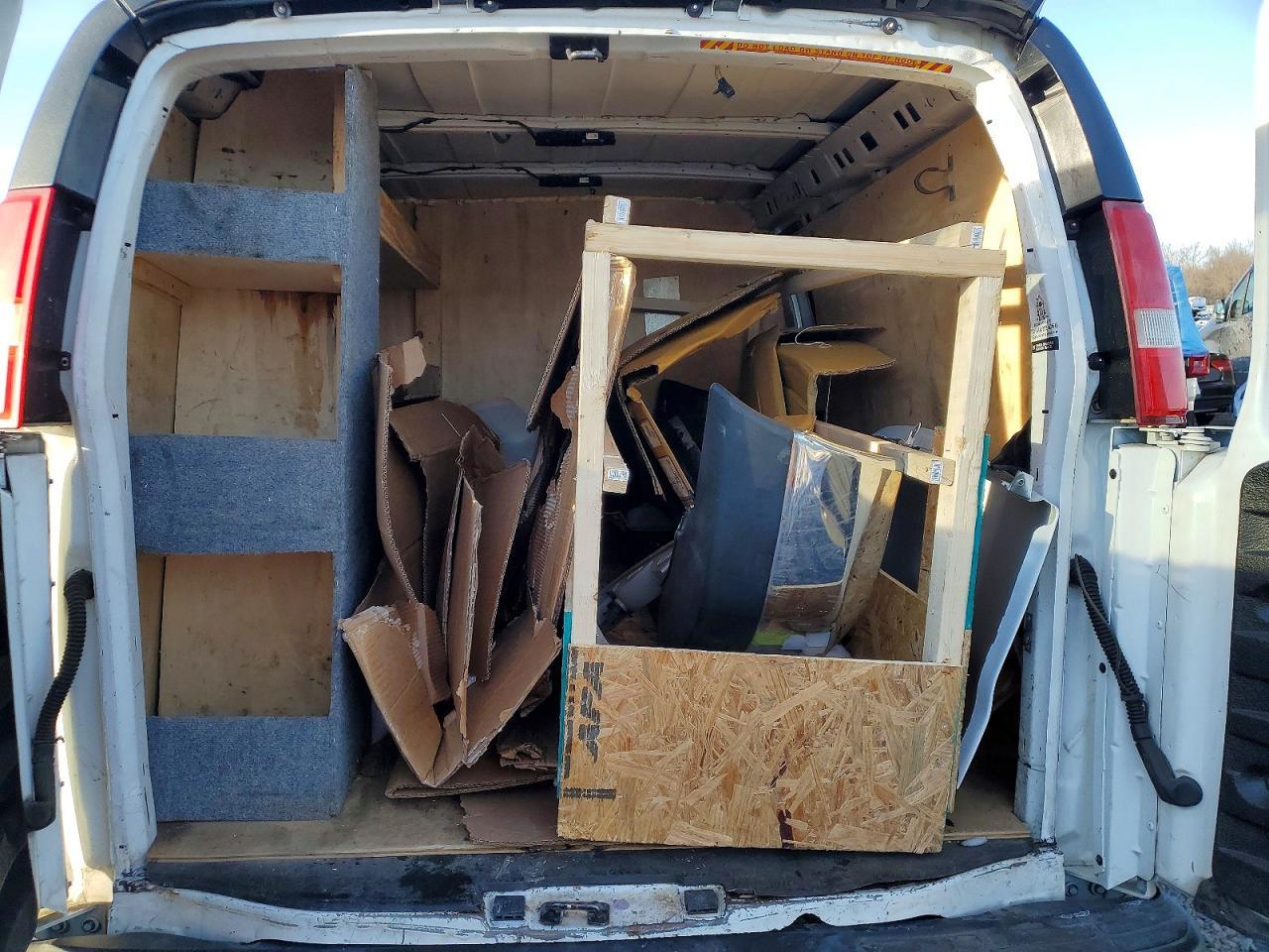 2016 GMC Savana 2500 Cargo Utility / Service Van