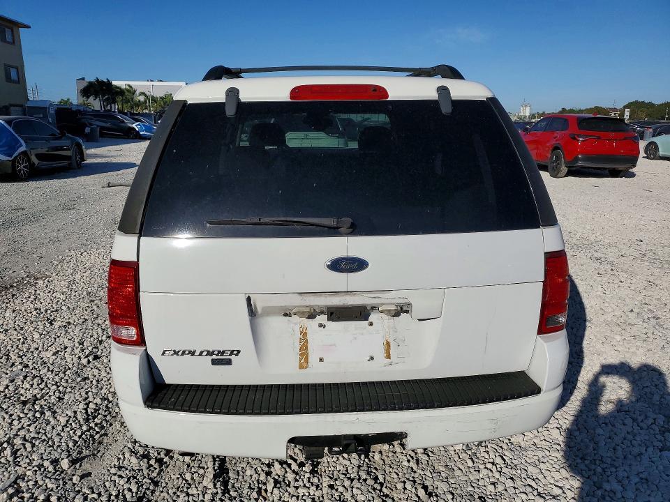 2004 Ford Explorer xlt
