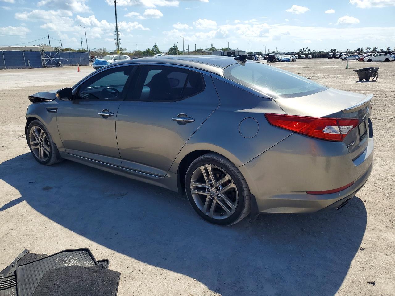 2013 KIA Optima sx