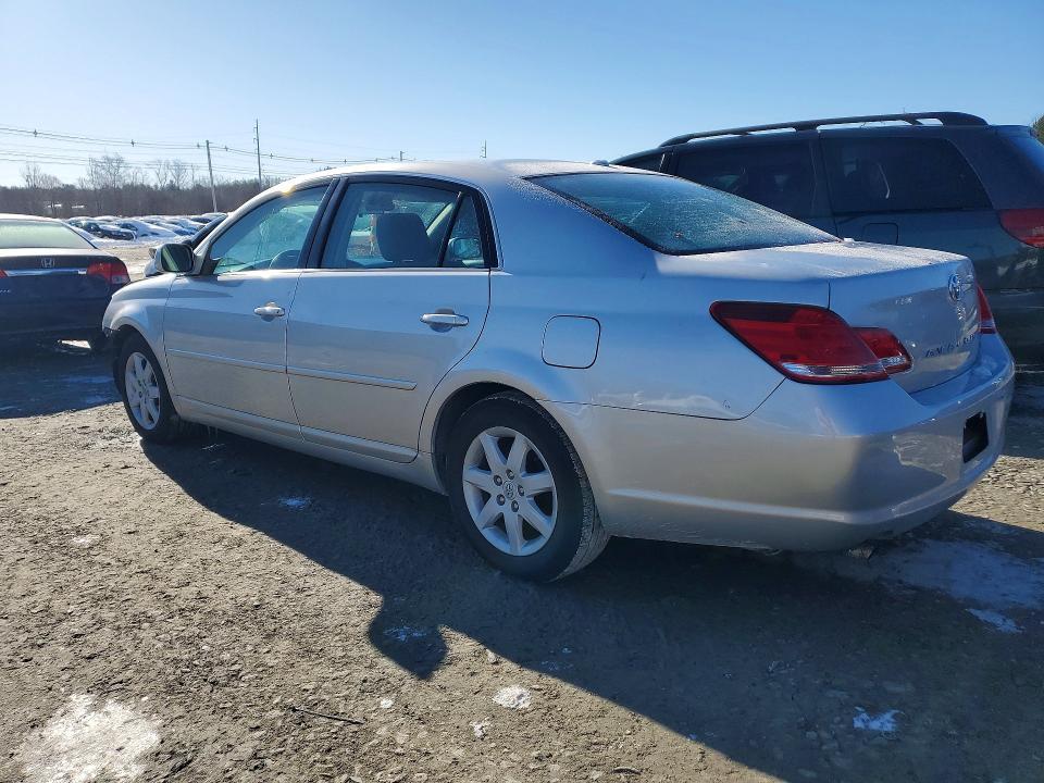 2010 Toyota Avalon xl
