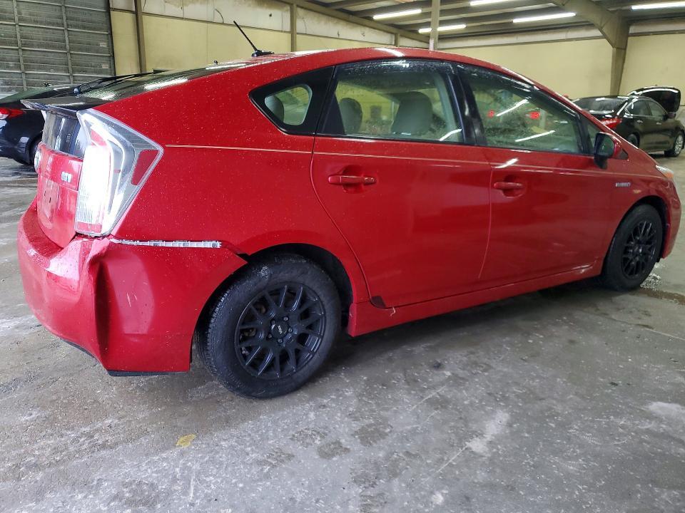 2014 Toyota Prius Three
