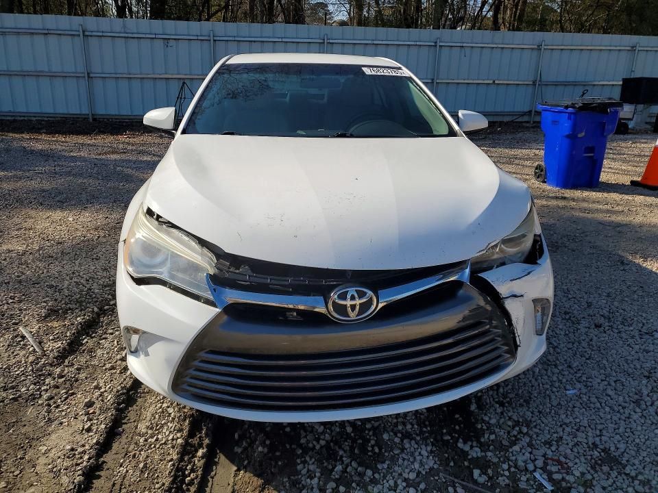 2017 Toyota Camry le