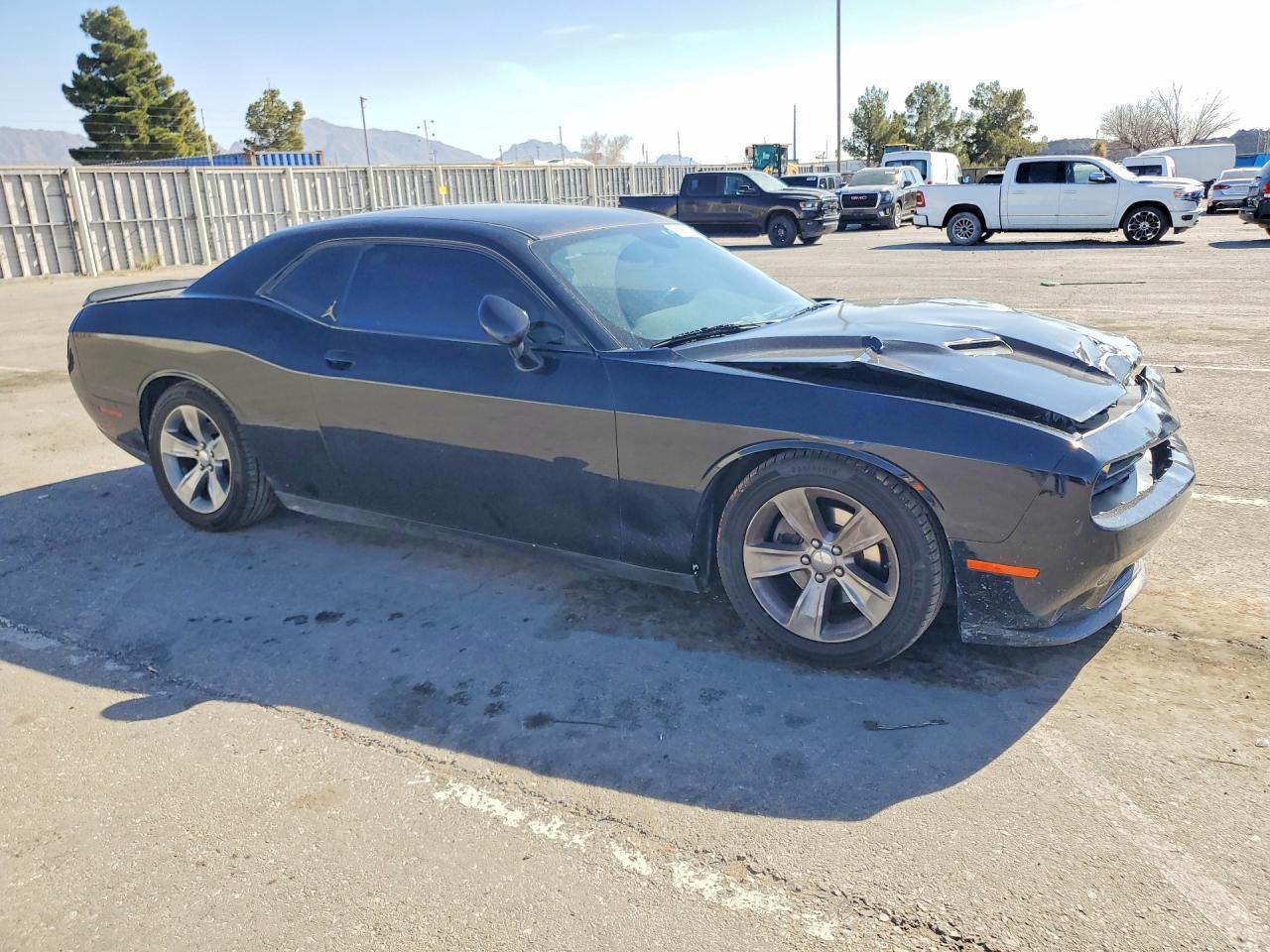 2018 Dodge Challenger sxt