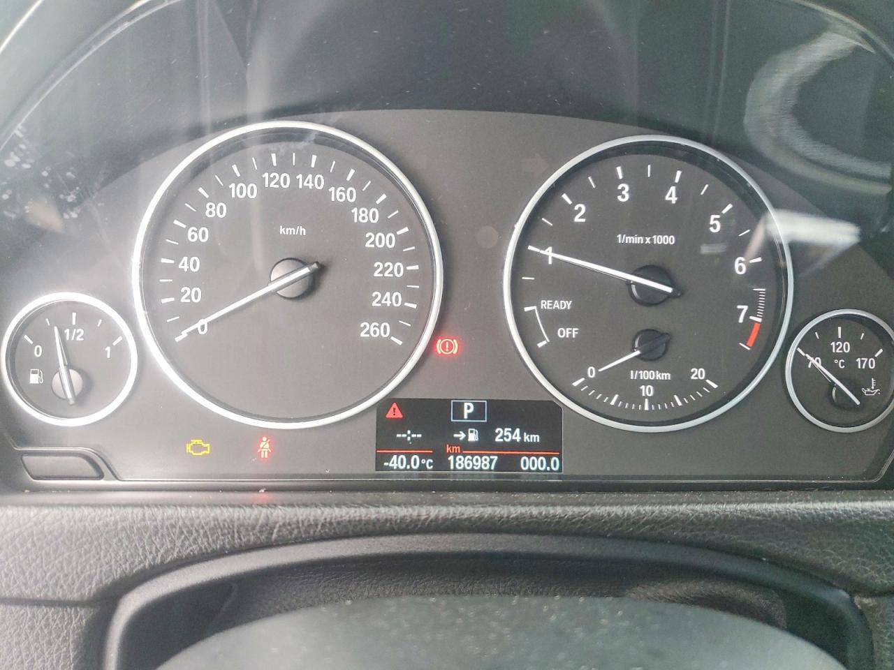 2015 BMW 320 i Xdrive