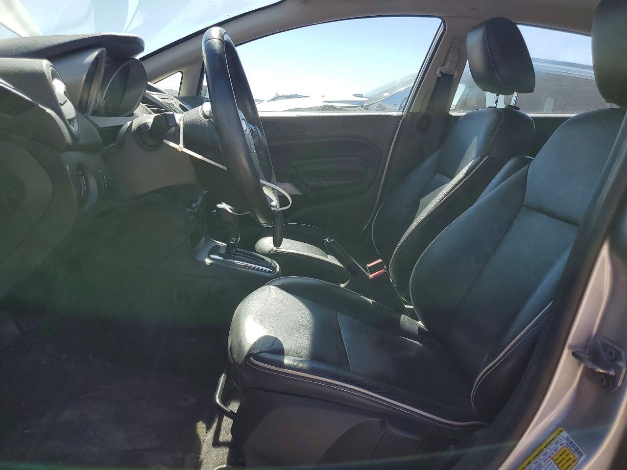 2012 Ford Fiesta sel