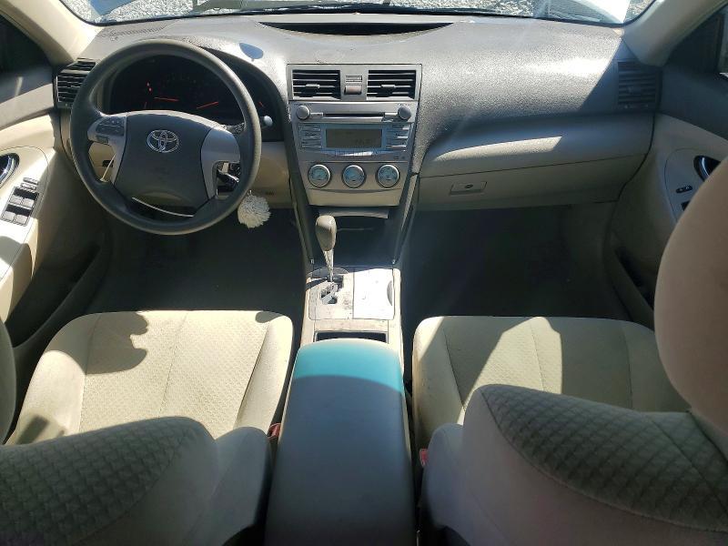 2009 Toyota Camry le
