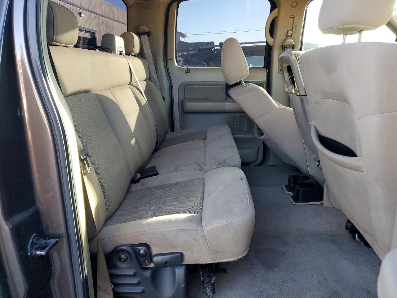 2006 Ford F-150 4X4 XL