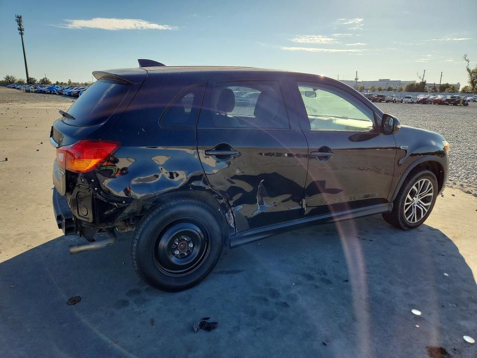 2018 Mitsubishi Outlander Sport es