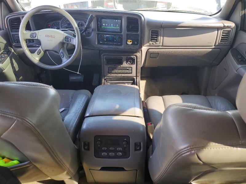 2005 GMC Yukon Denali