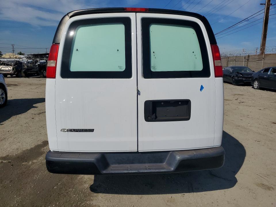 2018 Chevrolet Express 2500 Utility / Service Van