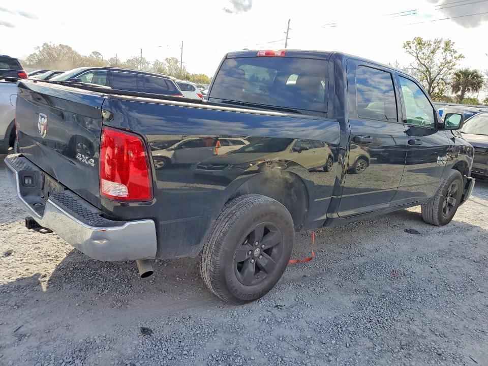 2022 Dodge RAM 1500 Classic SLT