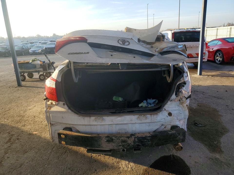 2015 Toyota Corolla s