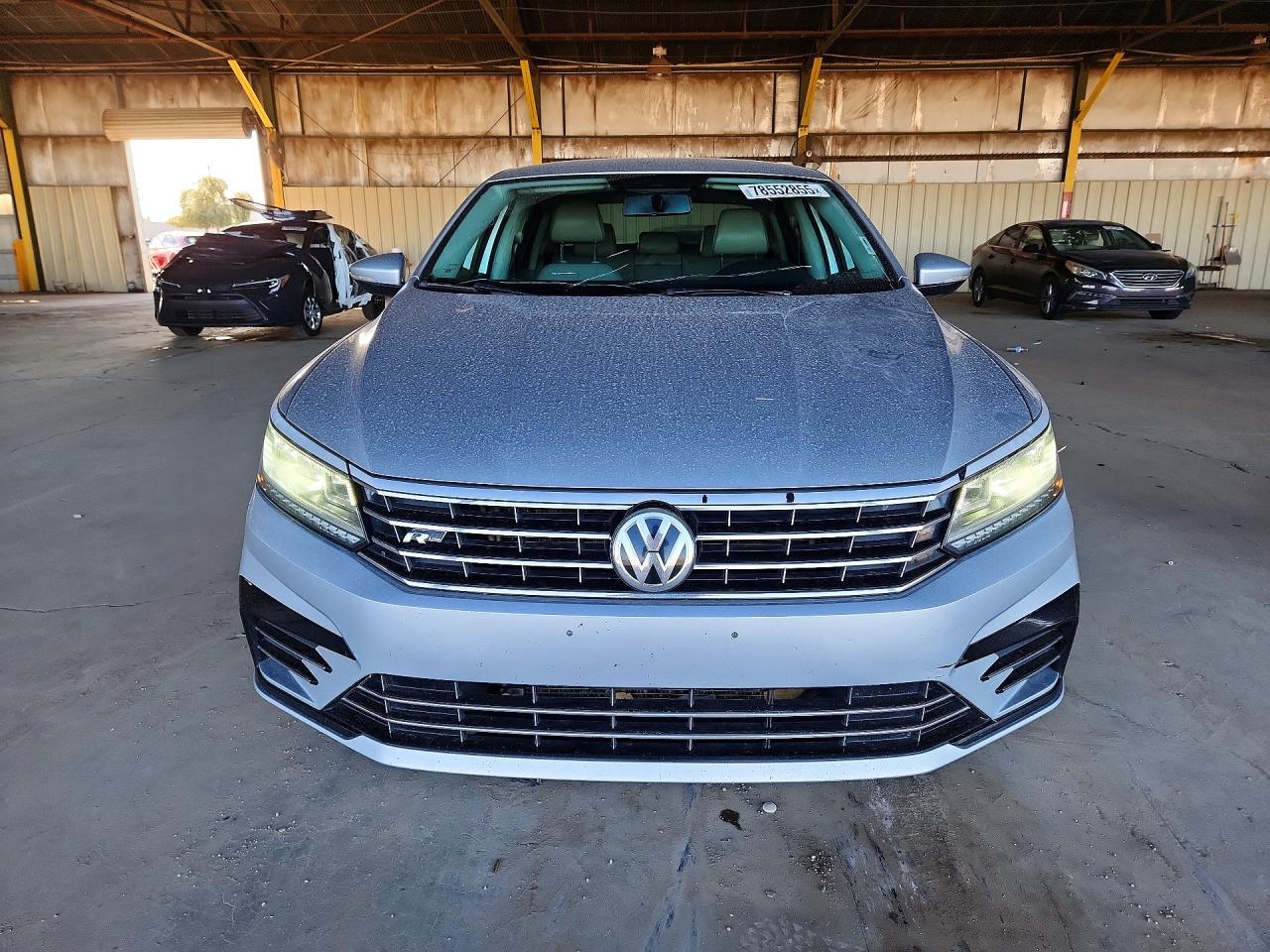 2017 Volkswagen Passat R-line