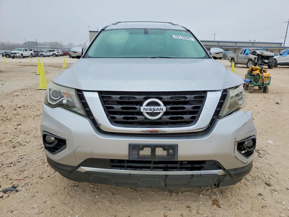 2017 Nissan Pathfinder