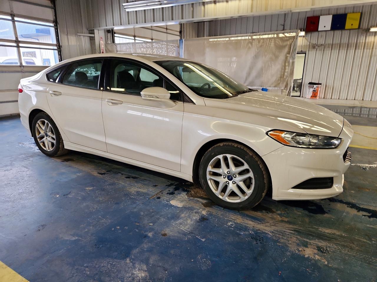 2014 Ford Fusion se