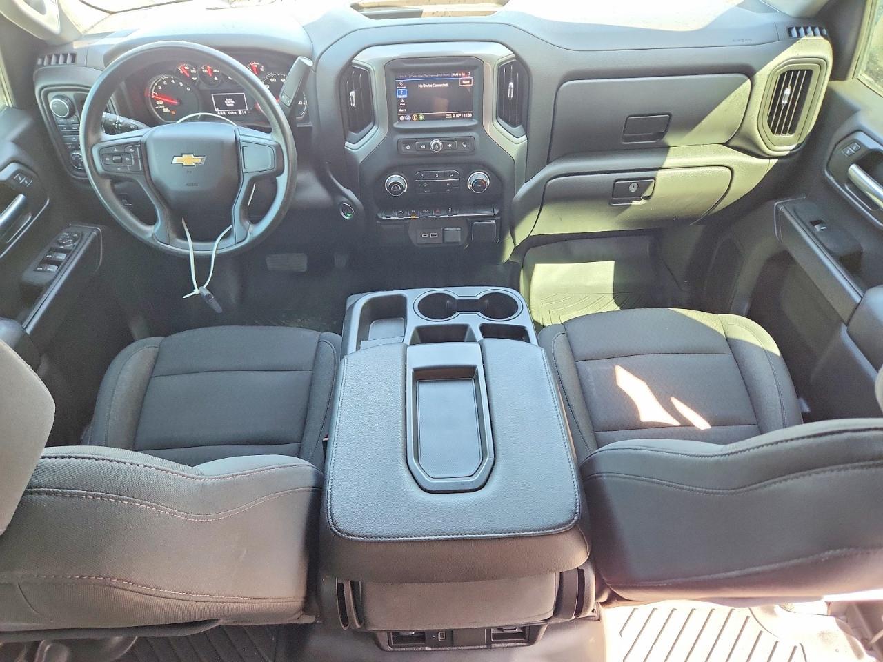 2024 Chevrolet Silverado K1500 Custom