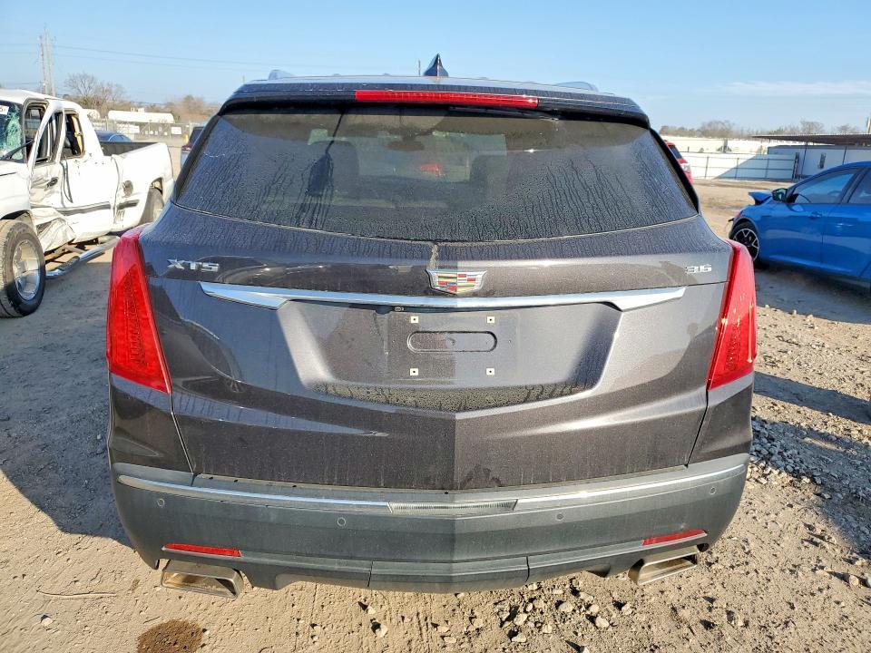 2018 Cadillac XT5