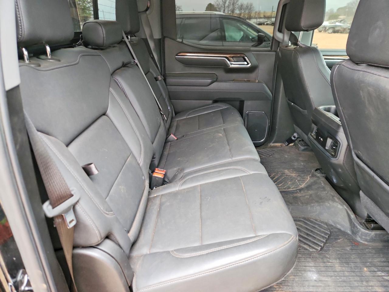 2025 Chevrolet Silverado K1500 LT Trail Boss