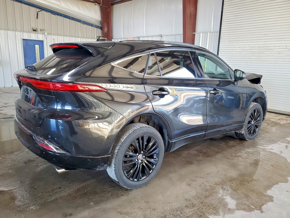 2023 Toyota Venza le