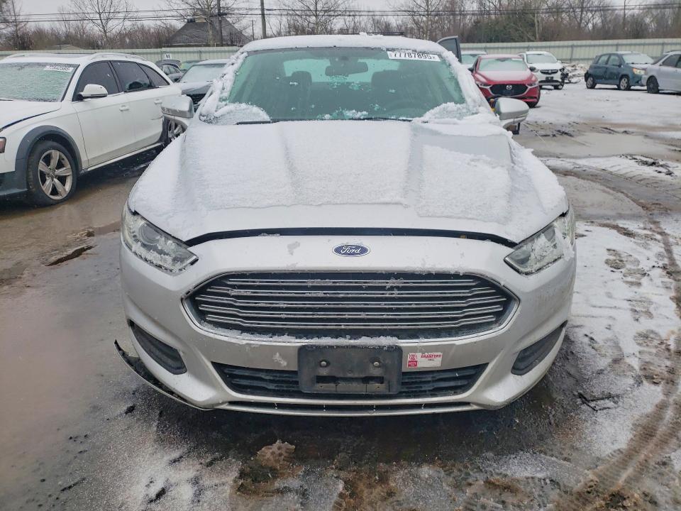 2014 Ford Fusion se